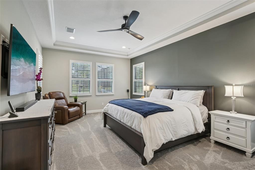 En Venta: $859,000 (4 camas, 3 baños, 3188 Pies cuadrados)