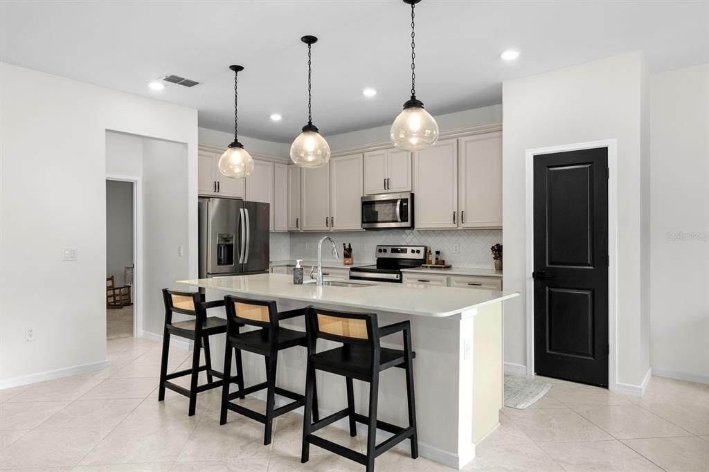 待售: $468,999 (5 贝兹, 3 浴室, 2615 平方英尺)