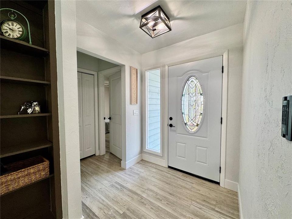 En Venta: $399,000 (3 camas, 2 baños, 1428 Pies cuadrados)