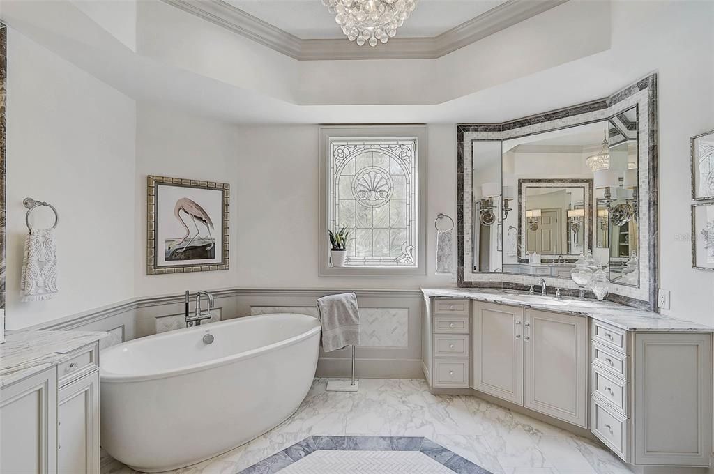 На продажу: $2,150,000 (3 спален, 3 ванн, 4191 Квадратных фут)