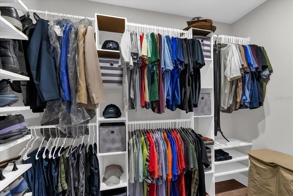 For Sale: $459,999 (3 beds, 2 baths, 1654 Square Feet)