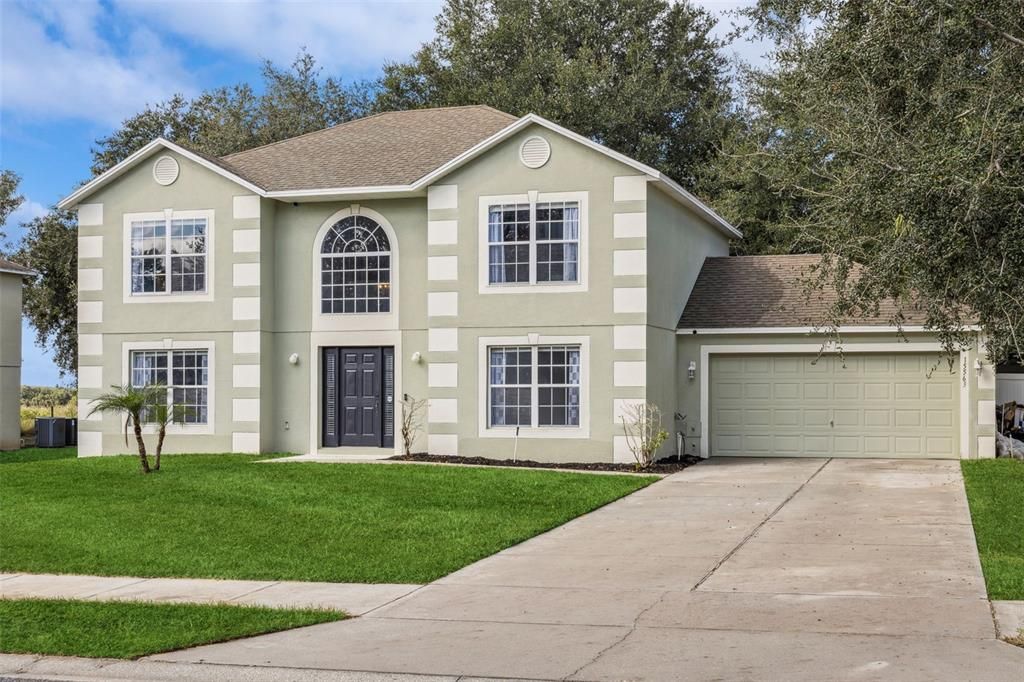 Active With Contract: $329,000 (4 beds, 2 baths, 2432 Square Feet)