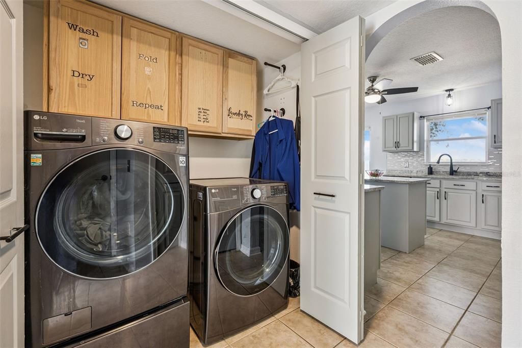 Active With Contract: $329,000 (4 beds, 2 baths, 2432 Square Feet)