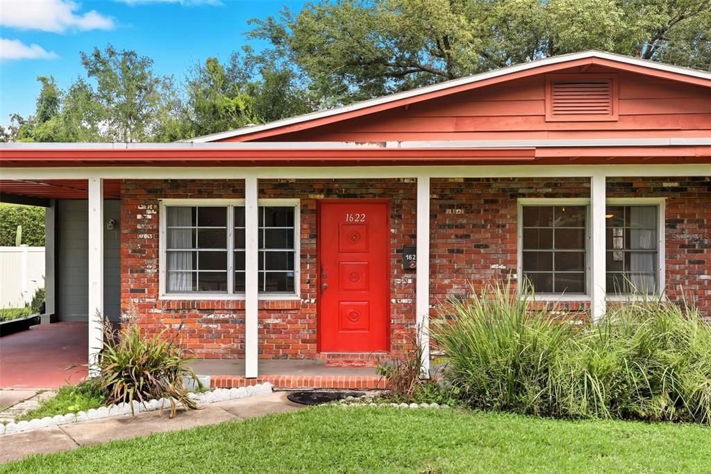 For Rent: $2,500 (3 beds, 1 baths, 1351 Square Feet)