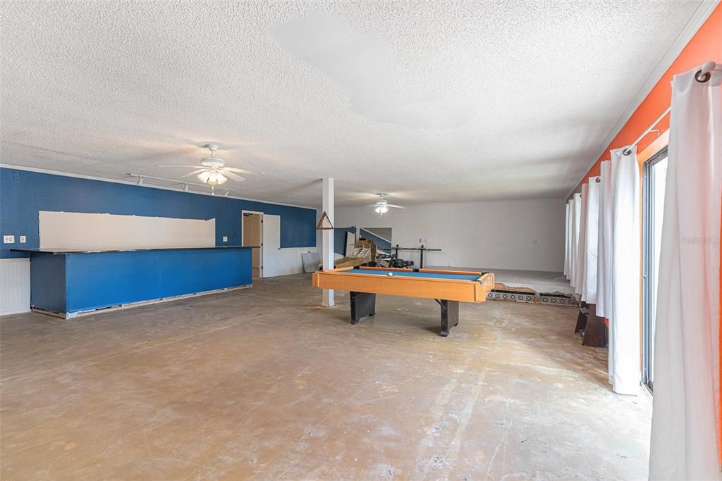 Active With Contract: $615,000 (4 beds, 3 baths, 2114 Square Feet)