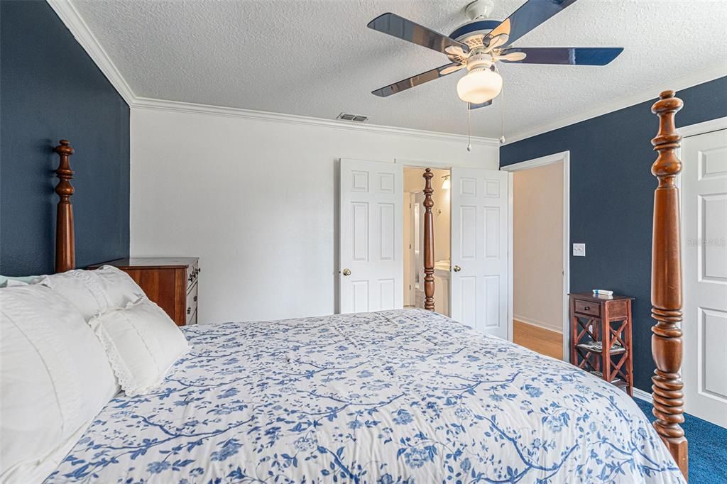 Active With Contract: $615,000 (4 beds, 3 baths, 2114 Square Feet)