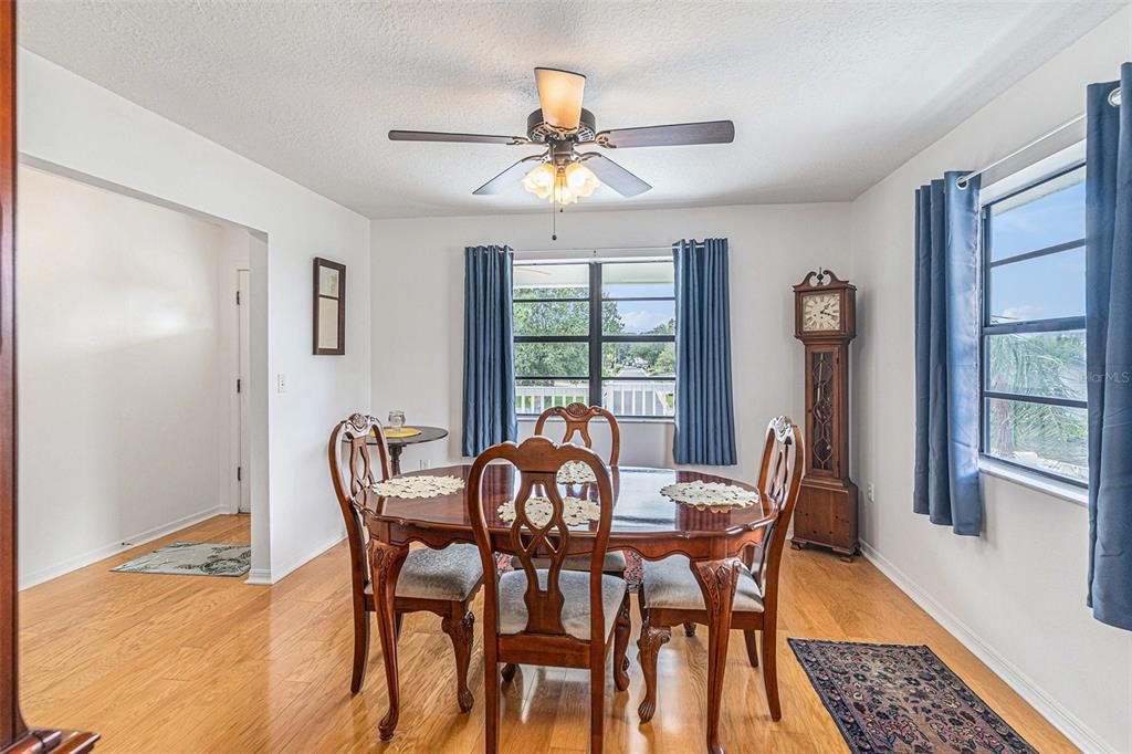 Active With Contract: $615,000 (4 beds, 3 baths, 2114 Square Feet)