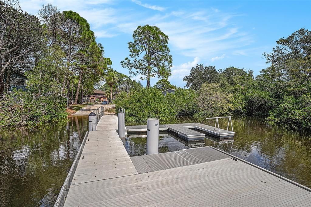 Active With Contract: $615,000 (4 beds, 3 baths, 2114 Square Feet)