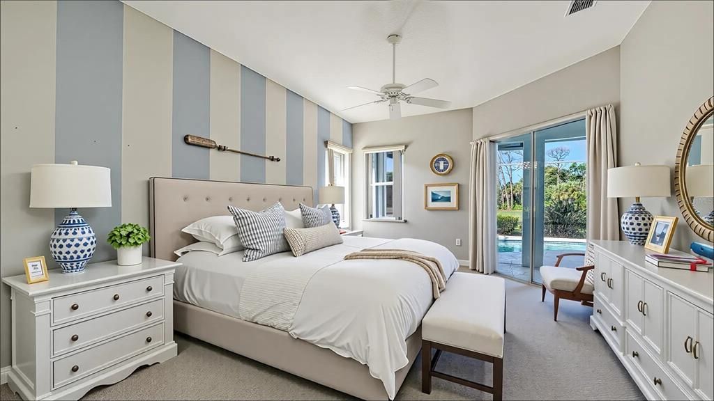 Под контрактом: $729,000 (3 спален, 2 ванн, 2345 Квадратных фут)