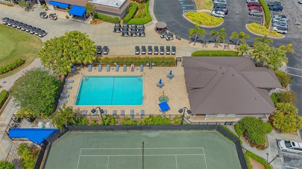 Под контрактом: $729,000 (3 спален, 2 ванн, 2345 Квадратных фут)