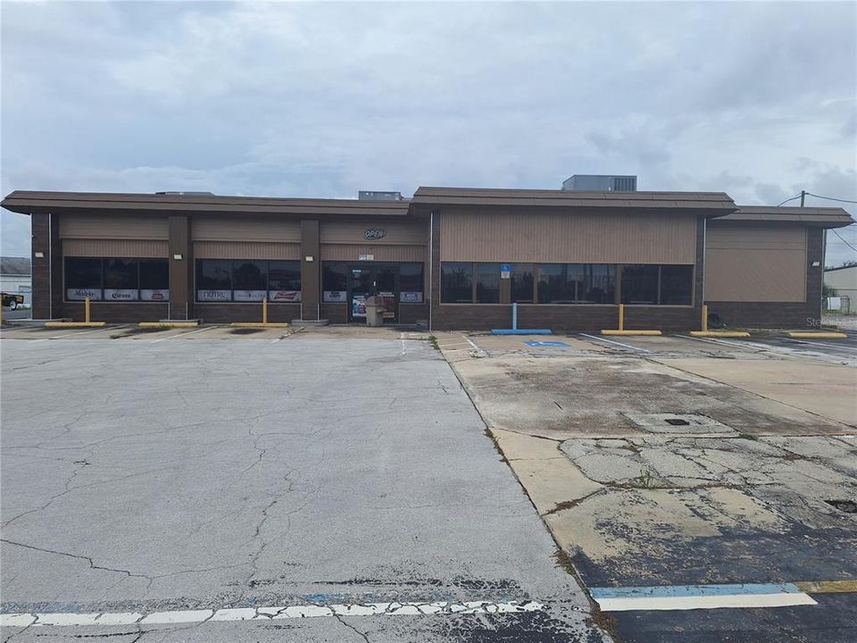 En Venta: $675,000 (0 camas, 0 baños, 3214 Pies cuadrados)