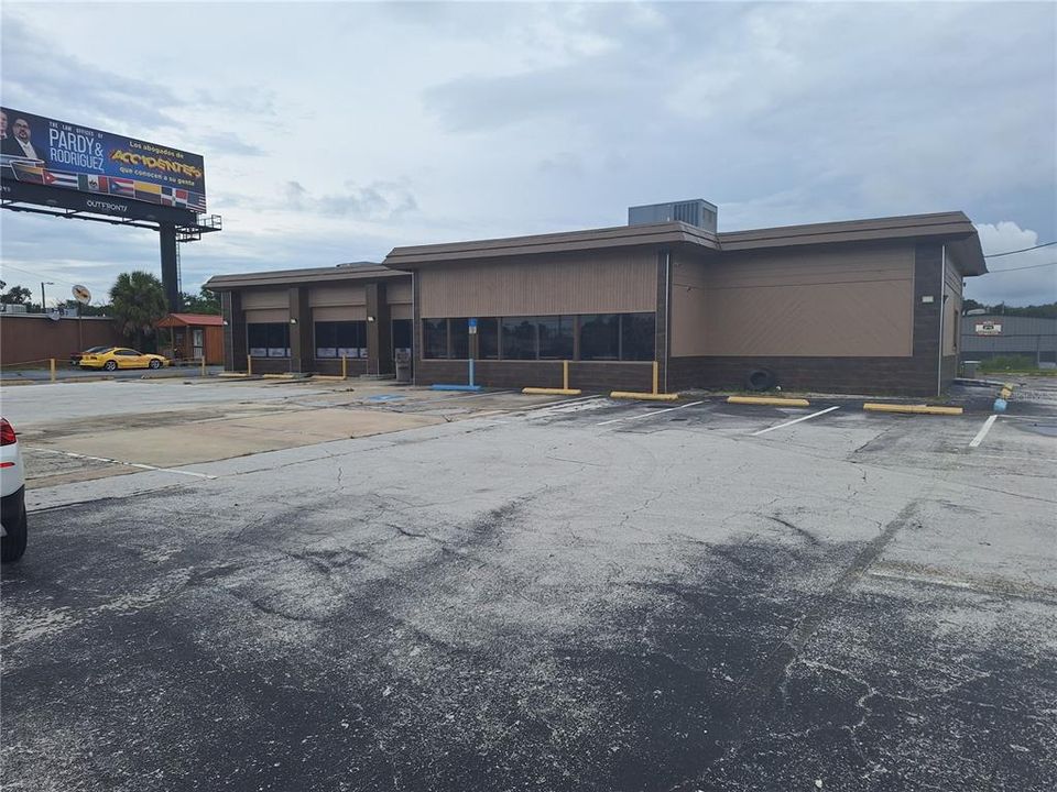 En Venta: $675,000 (0 camas, 0 baños, 3214 Pies cuadrados)