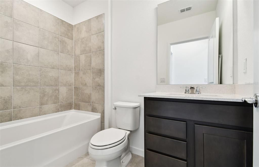 Active With Contract: $381,540 (5 beds, 3 baths, 2615 Square Feet)