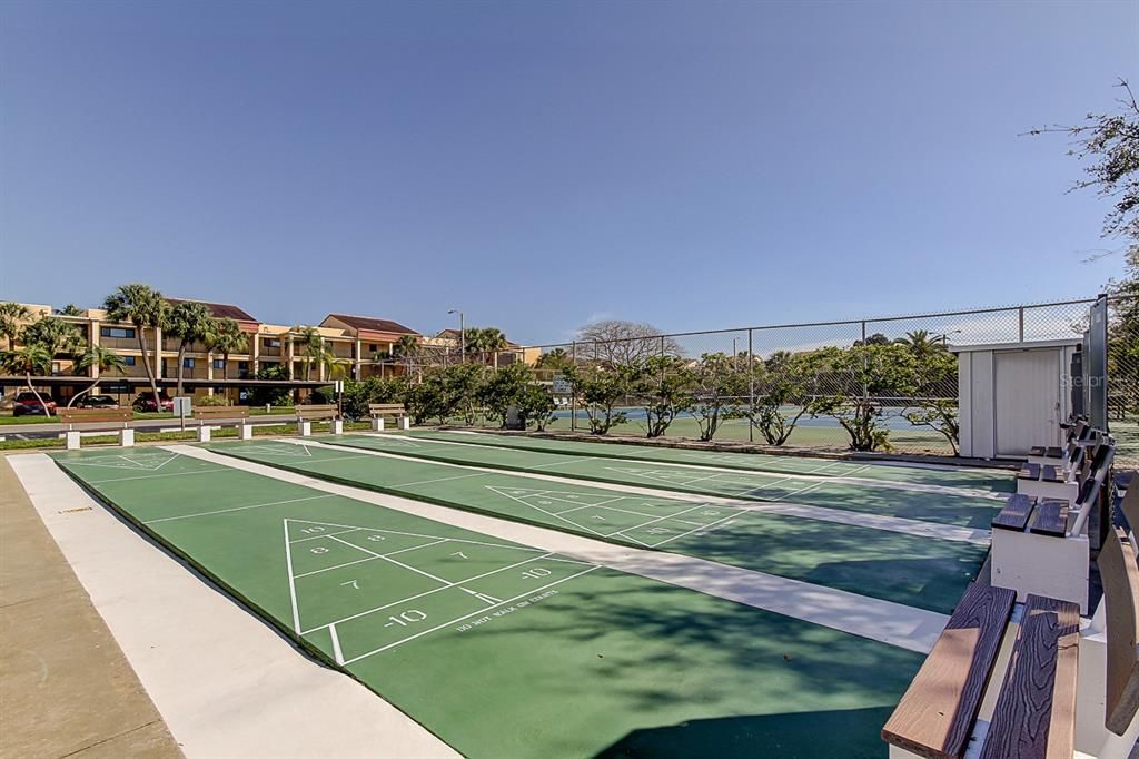 For Sale: $480,000 (2 beds, 2 baths, 1074 Square Feet)