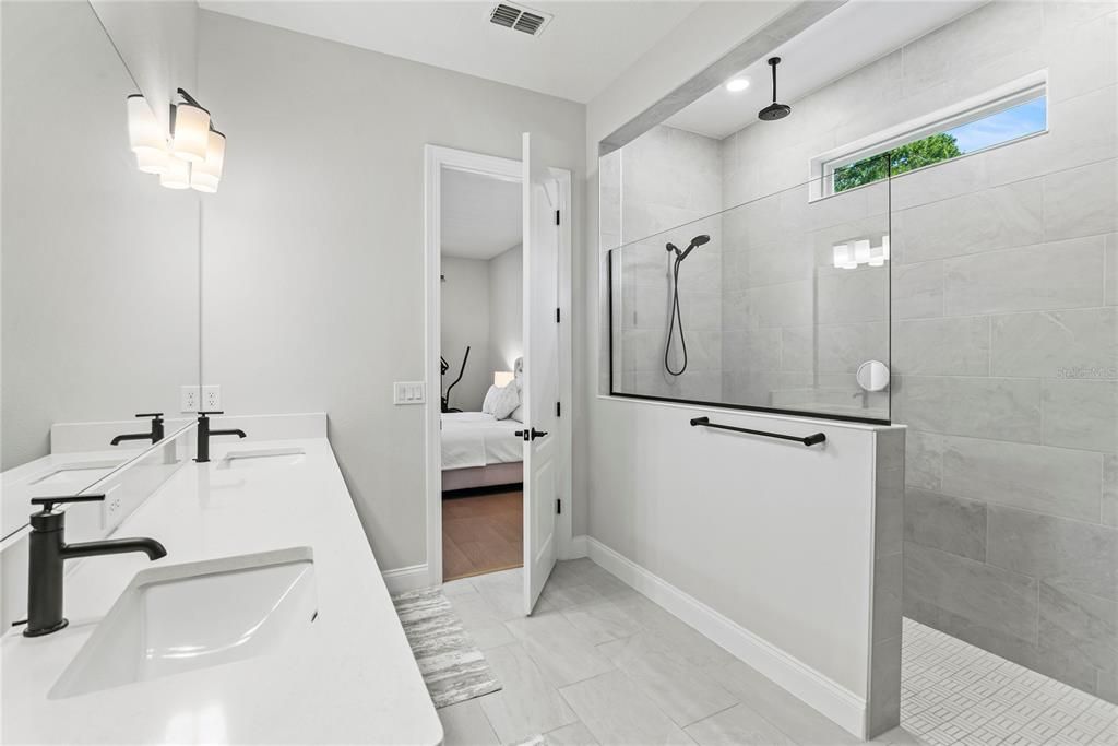 Active With Contract: $1,650,000 (4 beds, 3 baths, 3031 Square Feet)