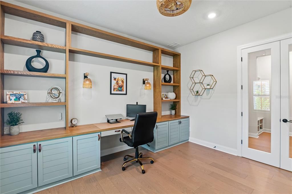 Active With Contract: $1,650,000 (4 beds, 3 baths, 3031 Square Feet)