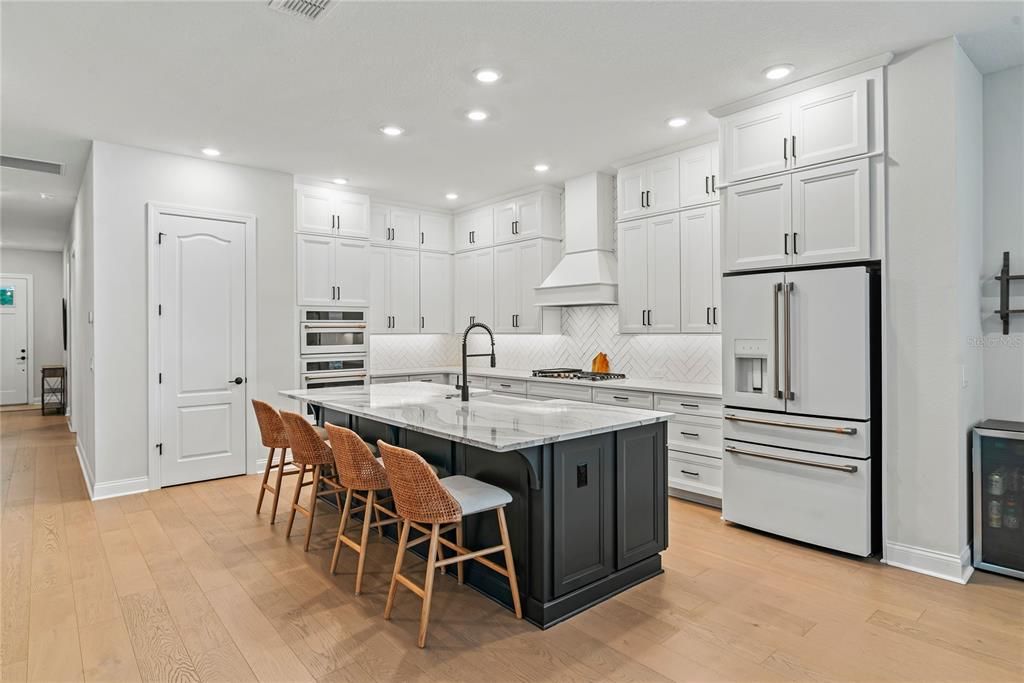 Active With Contract: $1,650,000 (4 beds, 3 baths, 3031 Square Feet)