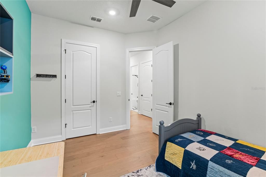 Active With Contract: $1,650,000 (4 beds, 3 baths, 3031 Square Feet)