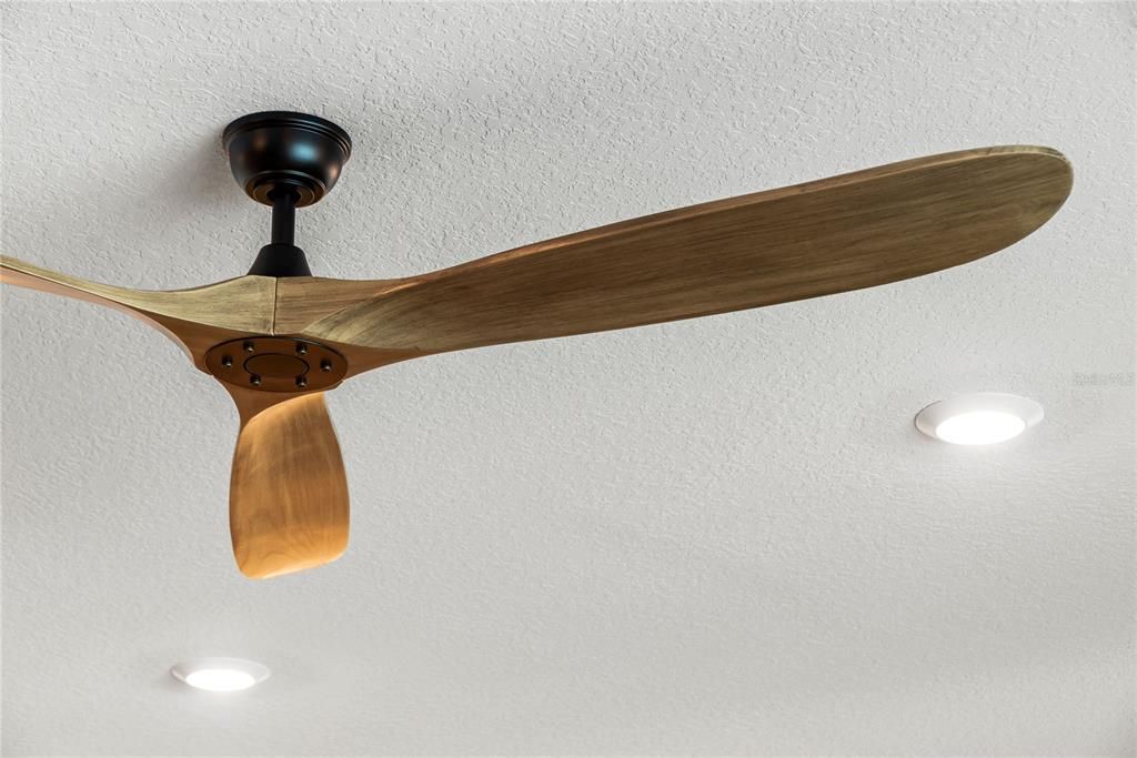 Active With Contract: $1,650,000 (4 beds, 3 baths, 3031 Square Feet)