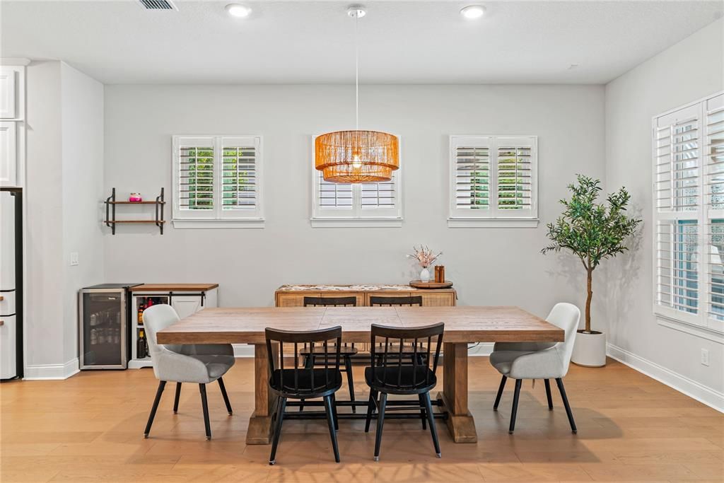 Active With Contract: $1,650,000 (4 beds, 3 baths, 3031 Square Feet)