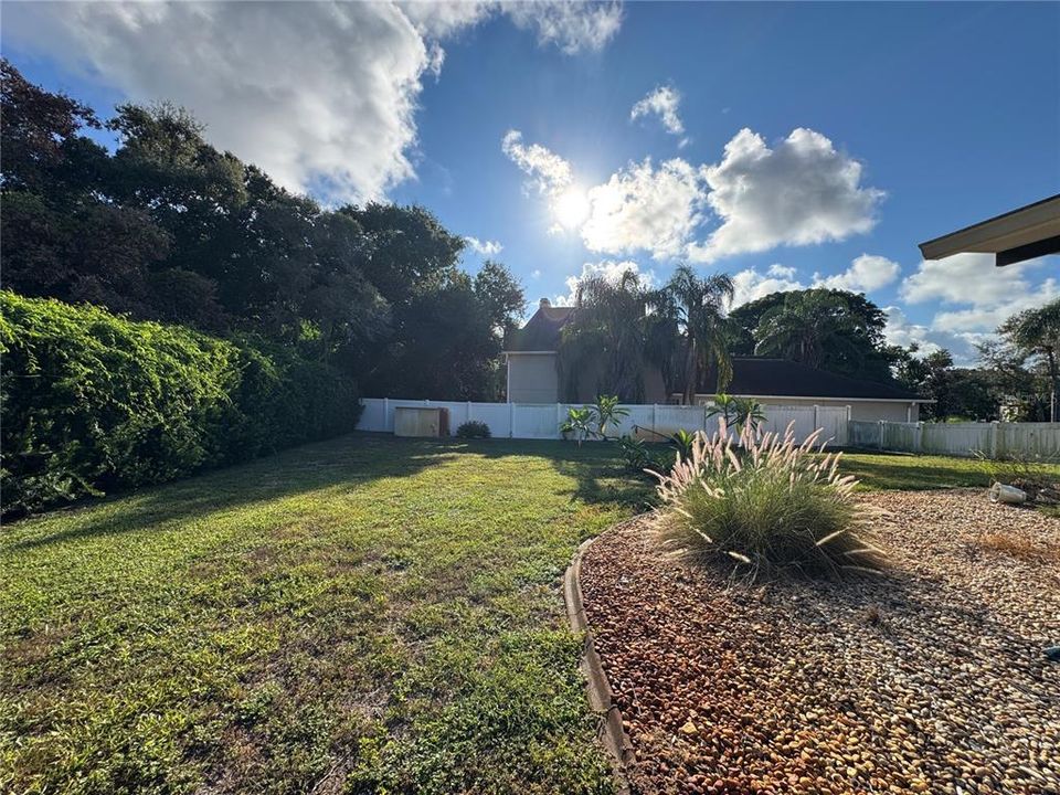 В аренду: $2,695 (3 спален, 2 ванн, 1945 Квадратных фут)