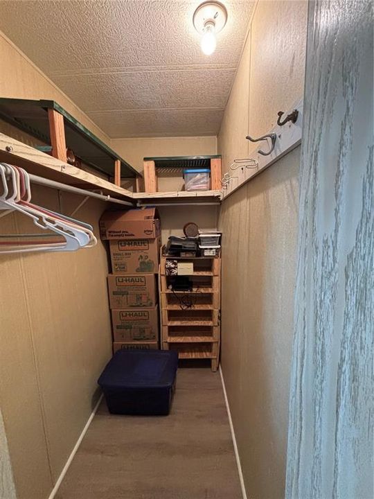 For Sale: $135,000 (2 beds, 2 baths, 1344 Square Feet)