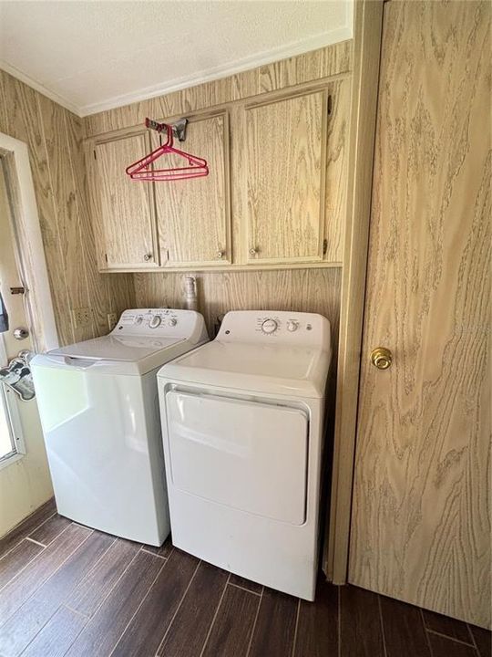 For Sale: $135,000 (2 beds, 2 baths, 1344 Square Feet)