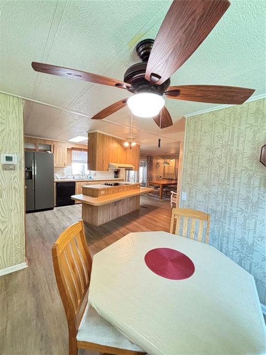 For Sale: $135,000 (2 beds, 2 baths, 1344 Square Feet)