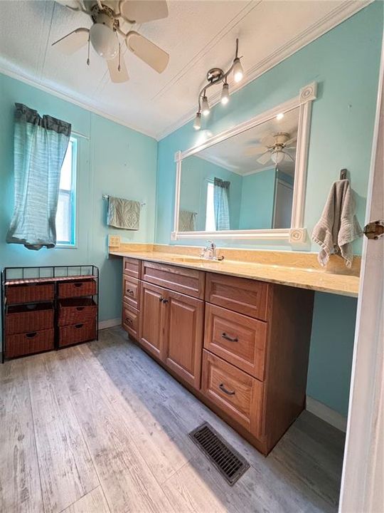 For Sale: $135,000 (2 beds, 2 baths, 1344 Square Feet)