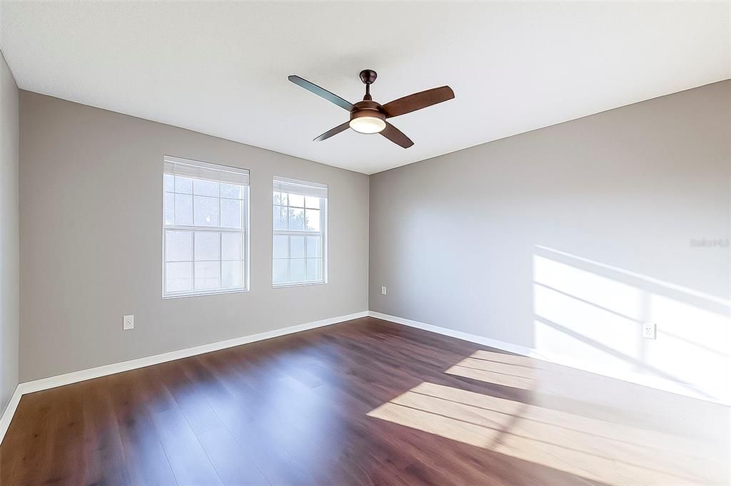 待售: $397,500 (3 贝兹, 2 浴室, 2408 平方英尺)