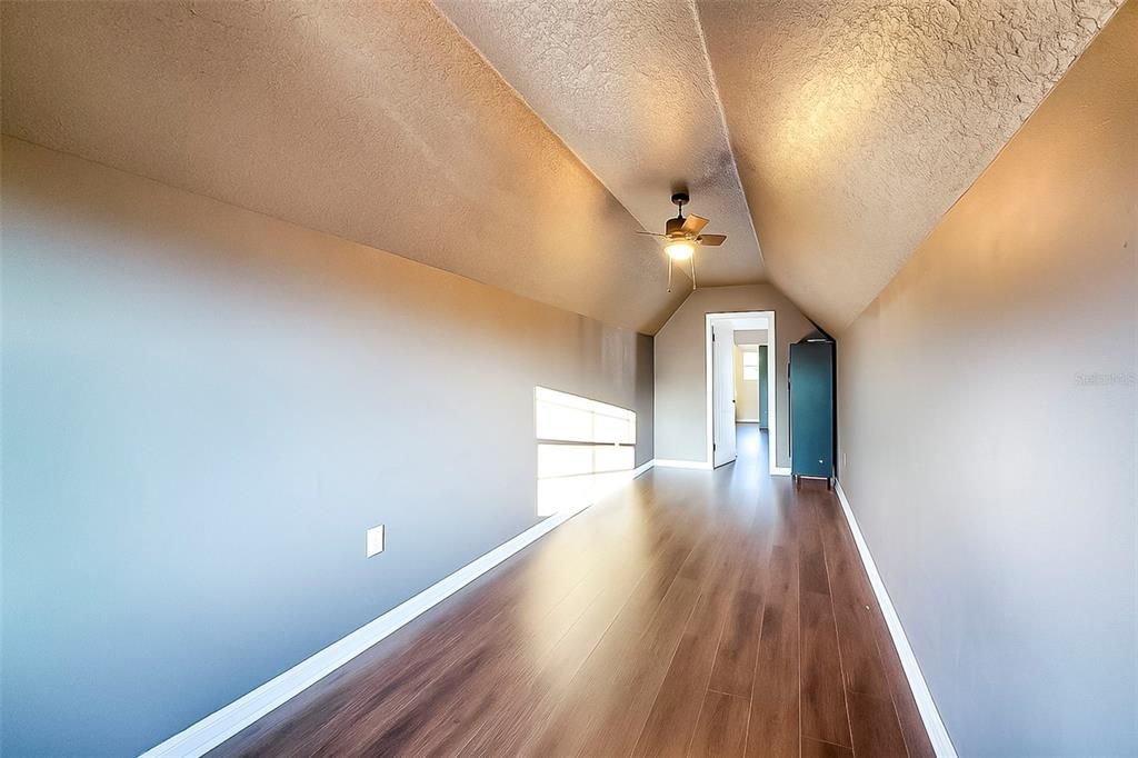 待售: $397,500 (3 贝兹, 2 浴室, 2408 平方英尺)