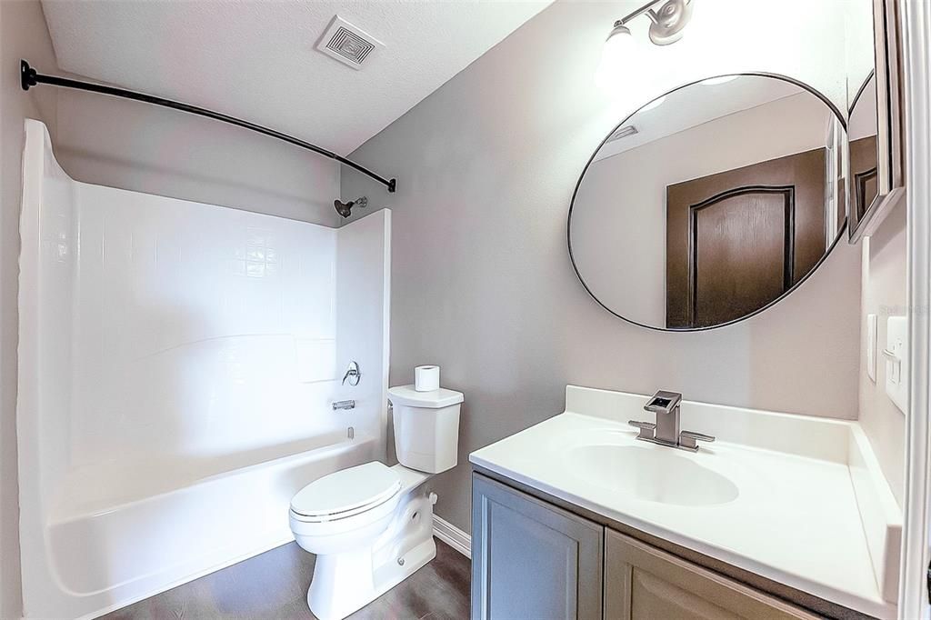 待售: $397,500 (3 贝兹, 2 浴室, 2408 平方英尺)