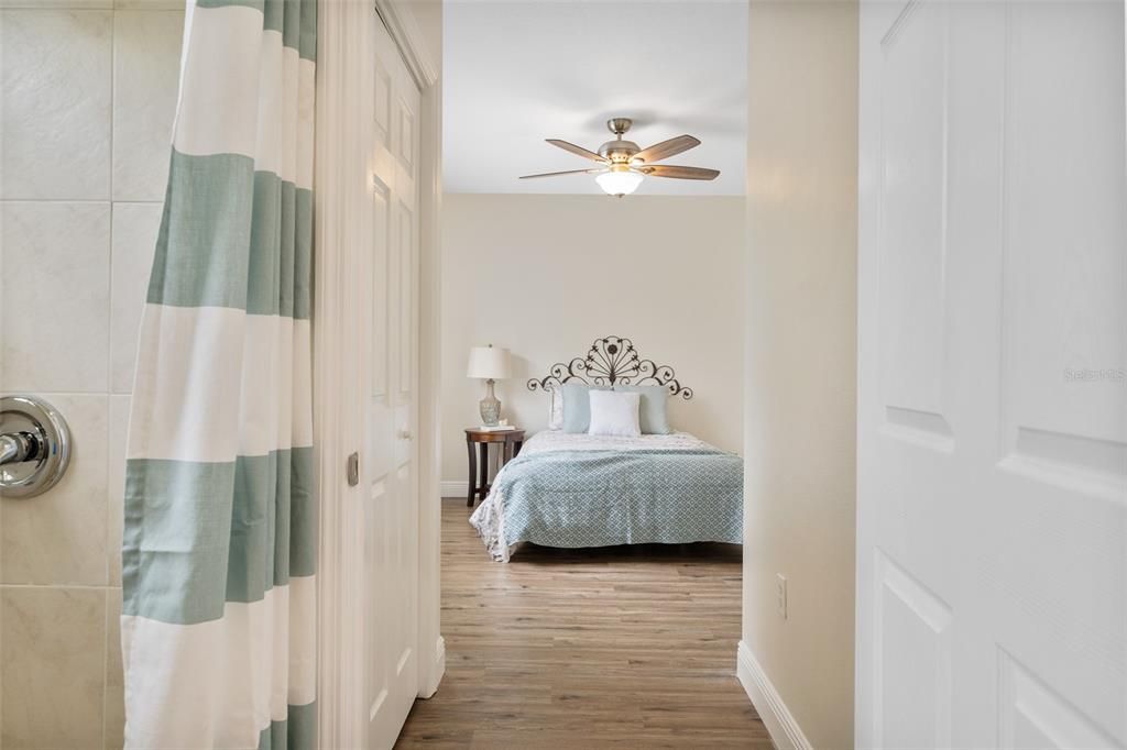 Active With Contract: $562,900 (4 beds, 3 baths, 2725 Square Feet)