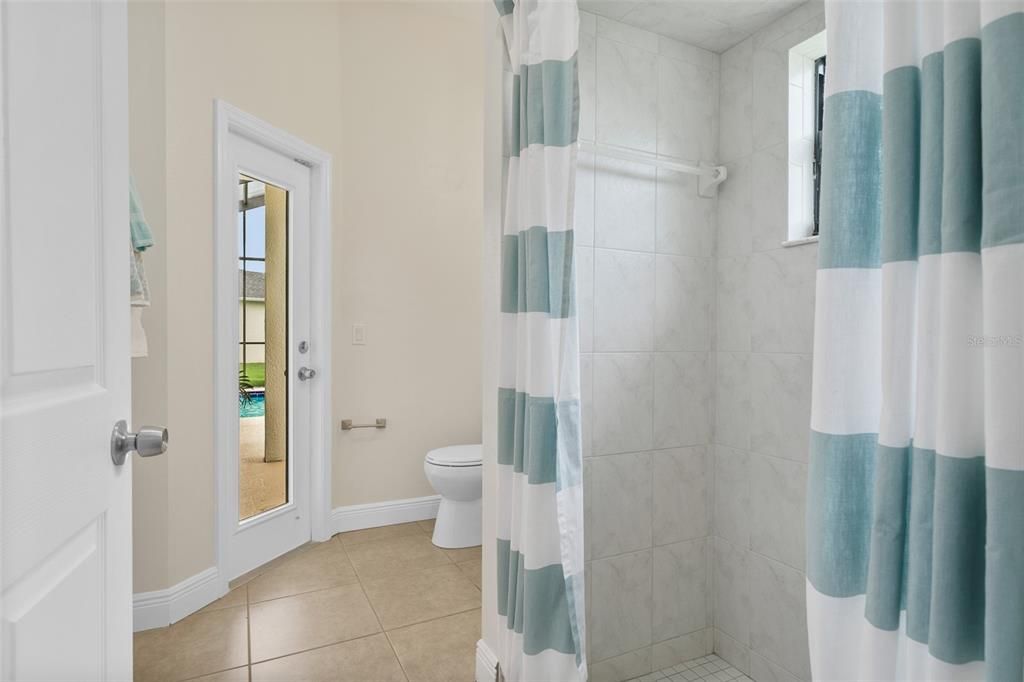 Active With Contract: $562,900 (4 beds, 3 baths, 2725 Square Feet)