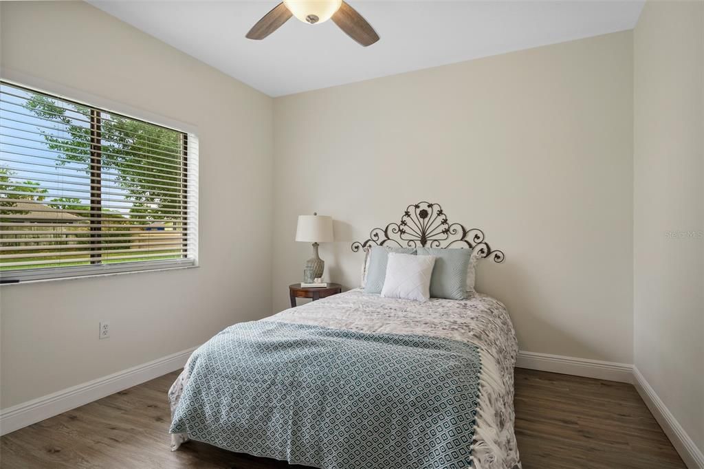 Active With Contract: $562,900 (4 beds, 3 baths, 2725 Square Feet)