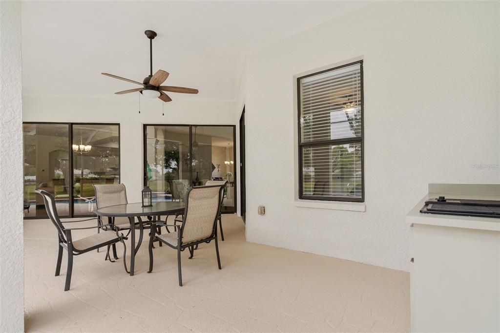 Active With Contract: $562,900 (4 beds, 3 baths, 2725 Square Feet)