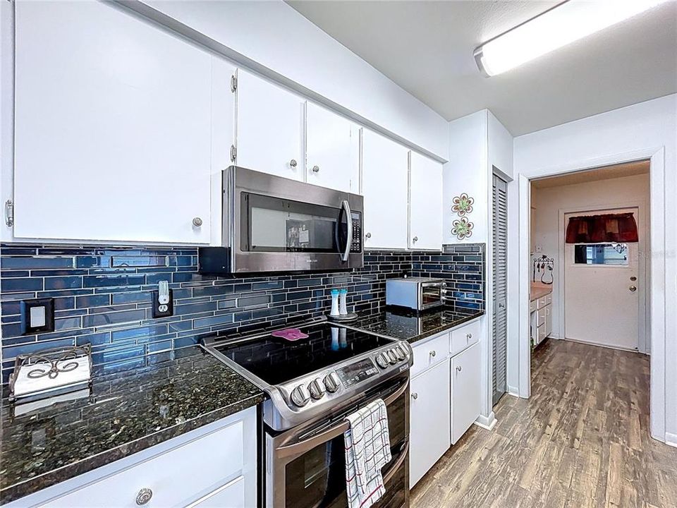 En Venta: $315,000 (3 camas, 2 baños, 1808 Pies cuadrados)