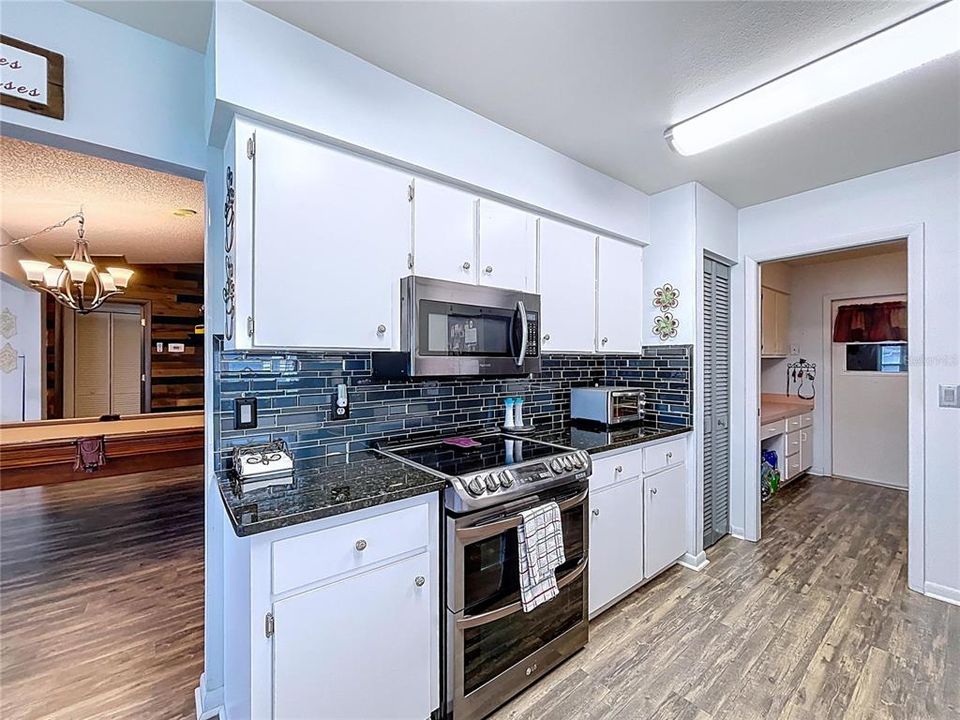 En Venta: $315,000 (3 camas, 2 baños, 1808 Pies cuadrados)