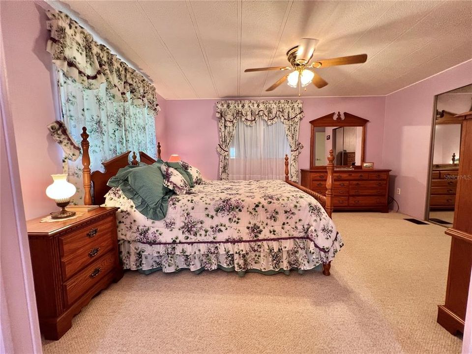 待售: $119,000 (2 贝兹, 2 浴室, 1312 平方英尺)