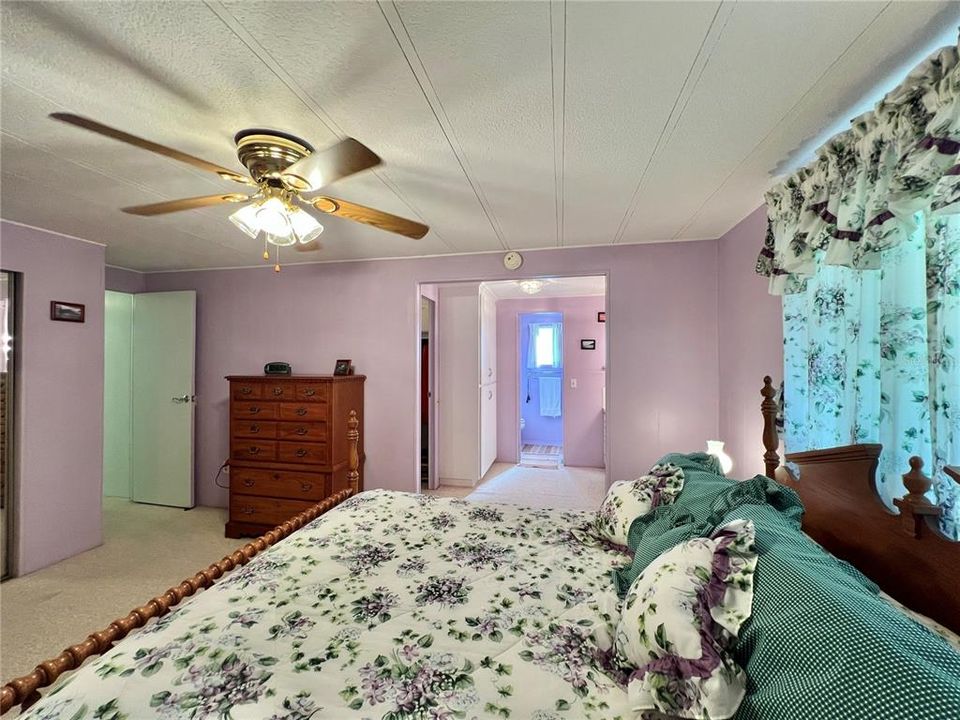 待售: $119,000 (2 贝兹, 2 浴室, 1312 平方英尺)