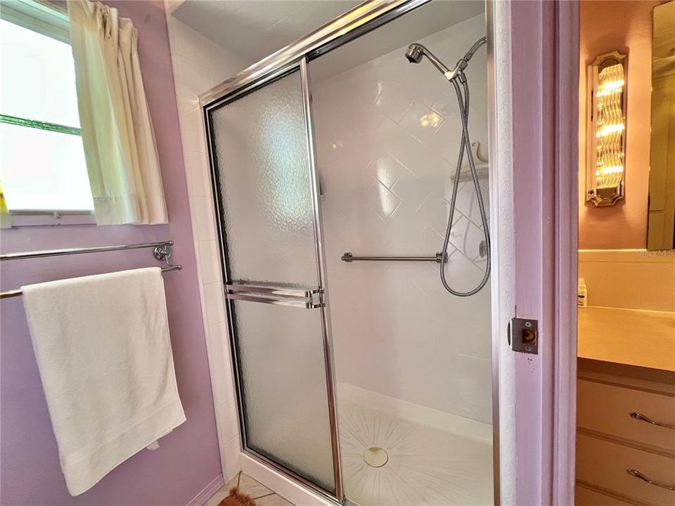 待售: $119,000 (2 贝兹, 2 浴室, 1312 平方英尺)