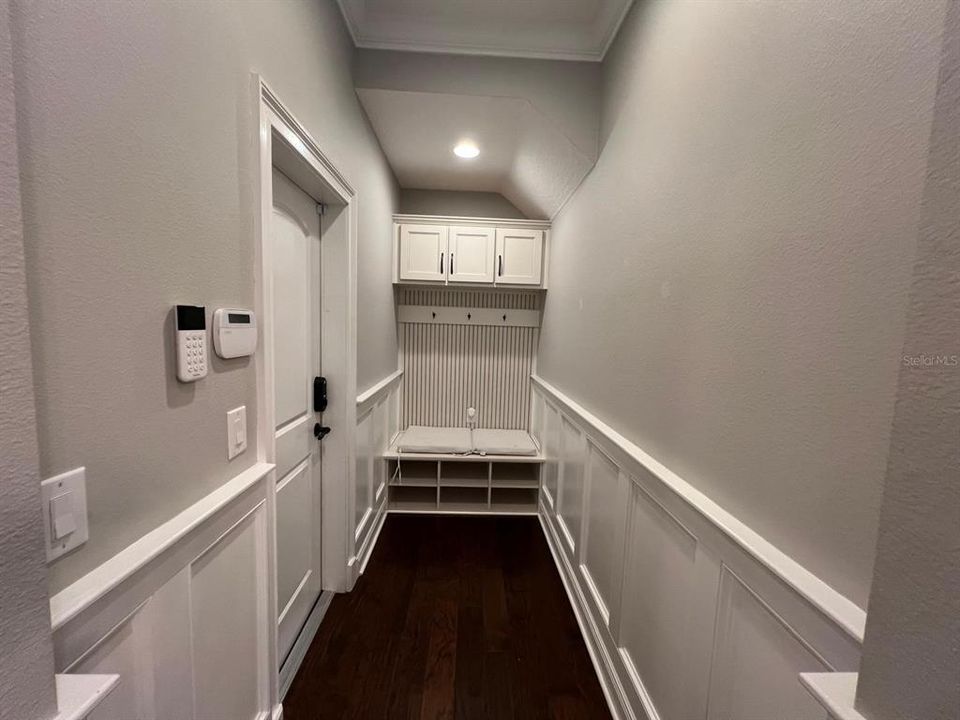 В аренду: $9,490 (5 спален, 4 ванн, 4671 Квадратных фут)