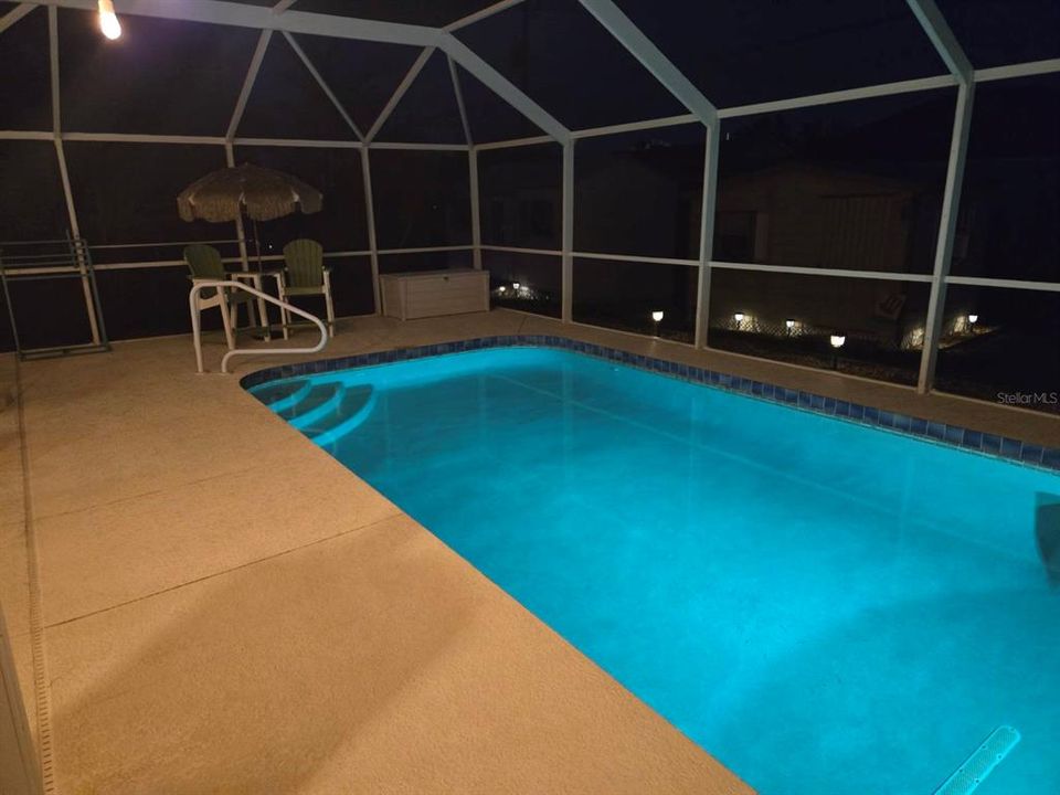 На продажу: $370,000 (2 спален, 2 ванн, 1462 Квадратных фут)