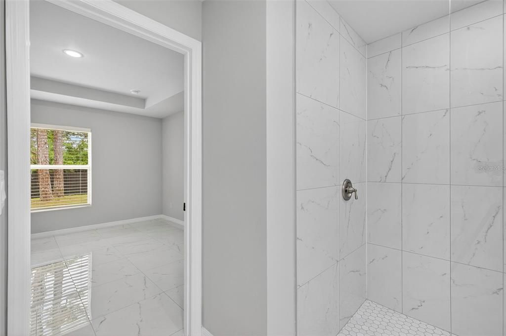 For Sale: $268,998 (3 beds, 2 baths, 1222 Square Feet)