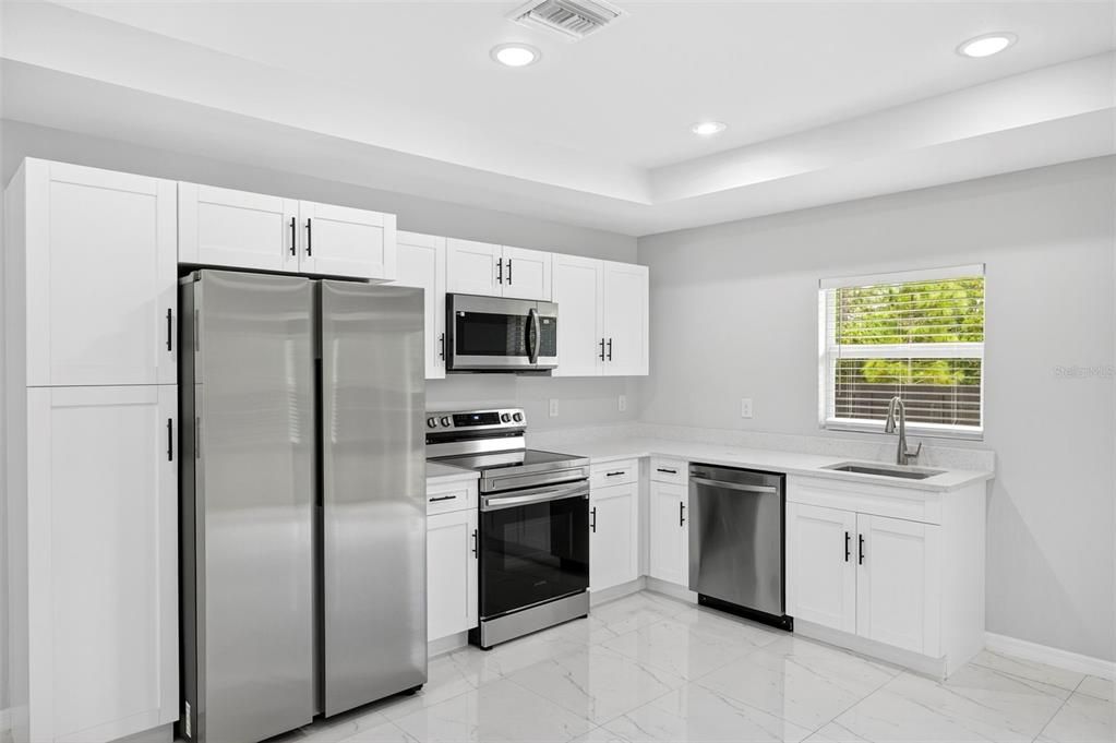 For Sale: $268,998 (3 beds, 2 baths, 1222 Square Feet)