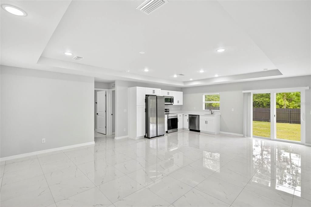 For Sale: $268,998 (3 beds, 2 baths, 1222 Square Feet)