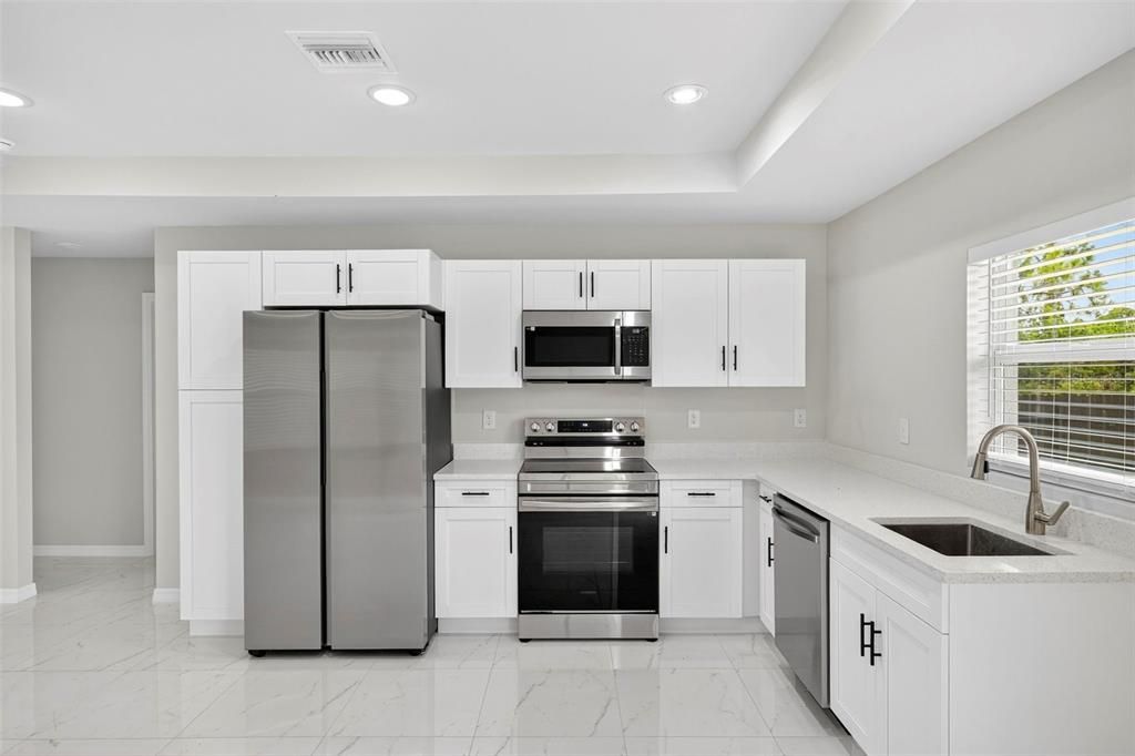 For Sale: $268,998 (3 beds, 2 baths, 1222 Square Feet)