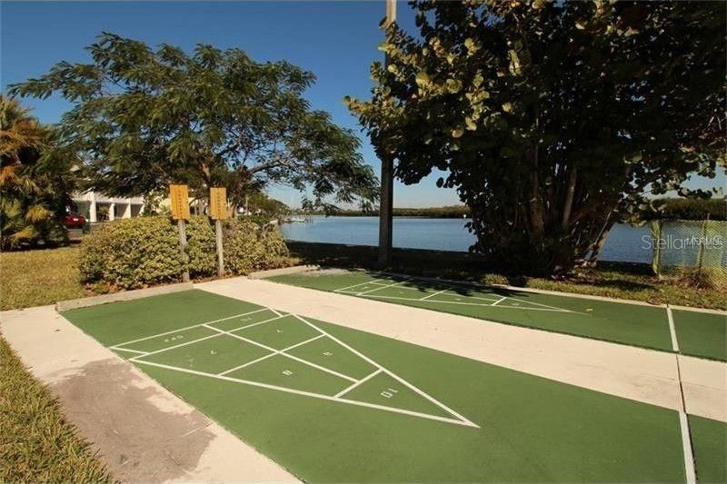 待售: $135,000 (1 贝兹, 1 浴室, 322 平方英尺)