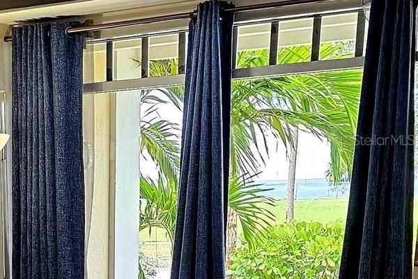 待售: $135,000 (1 贝兹, 1 浴室, 322 平方英尺)