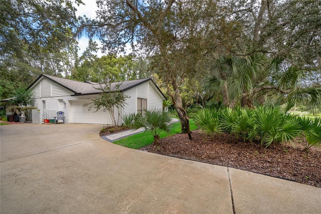 На продажу: $739,000 (4 спален, 2 ванн, 2500 Квадратных фут)